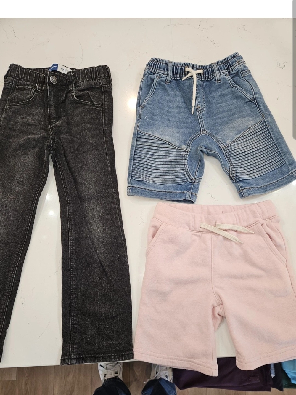 3 PC. Child's Size 5 Clothes Lot . Old Navy/ Cotton On Kids